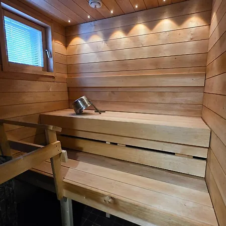 Villa Taipale - 8hloe, Himosranta